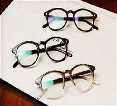 Eyewear Market