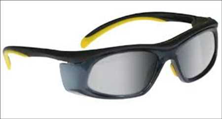 Photochromic Lenses Market